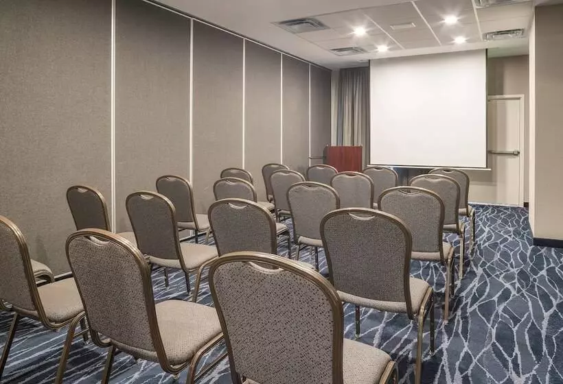 Hotelli Fairfield Inn & Suites By Marriott Tijuana