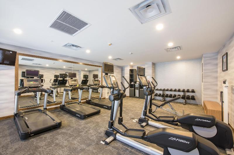 Отель Fairfield Inn & Suites By Marriott Tijuana