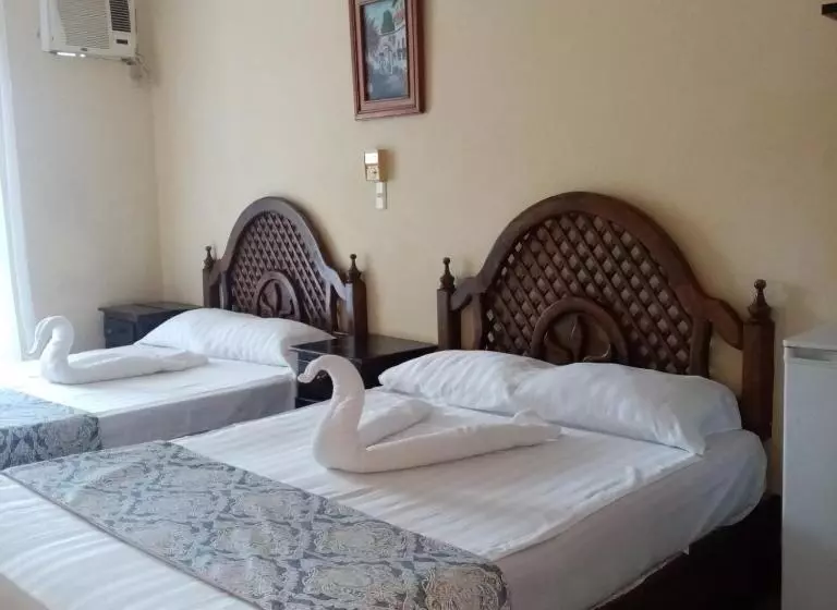 Hotelli Familiar El Dorado