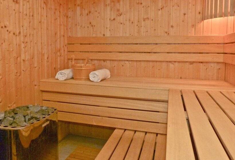 هتل Lalla Mokhtara