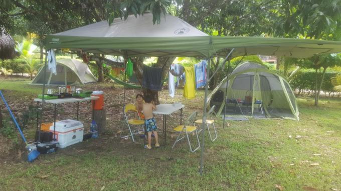 فندق Mal Pais Surf Camp