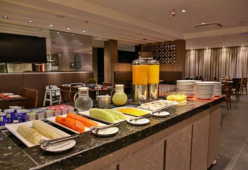 Quality Hotel Blumenau