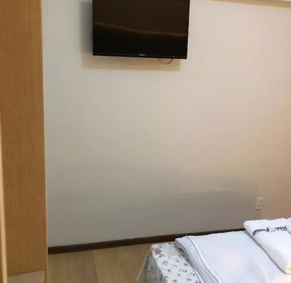 ホテル & Restaurante Paraíso   By Up