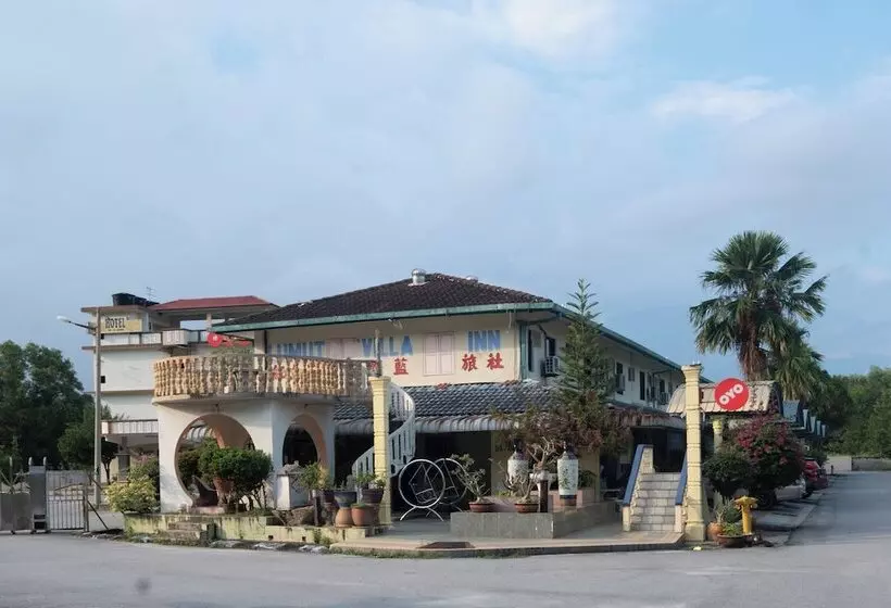 هتل O Lumut Villa Inn