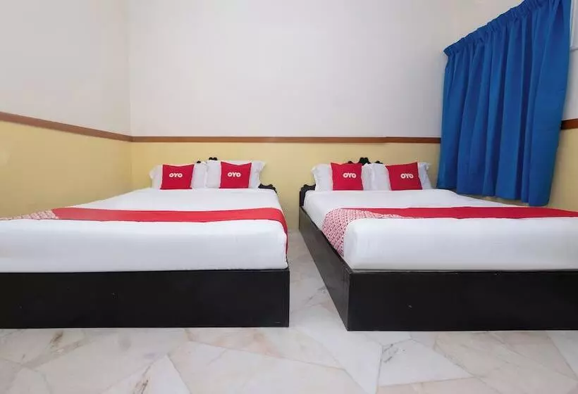 هتل O Lumut Villa Inn