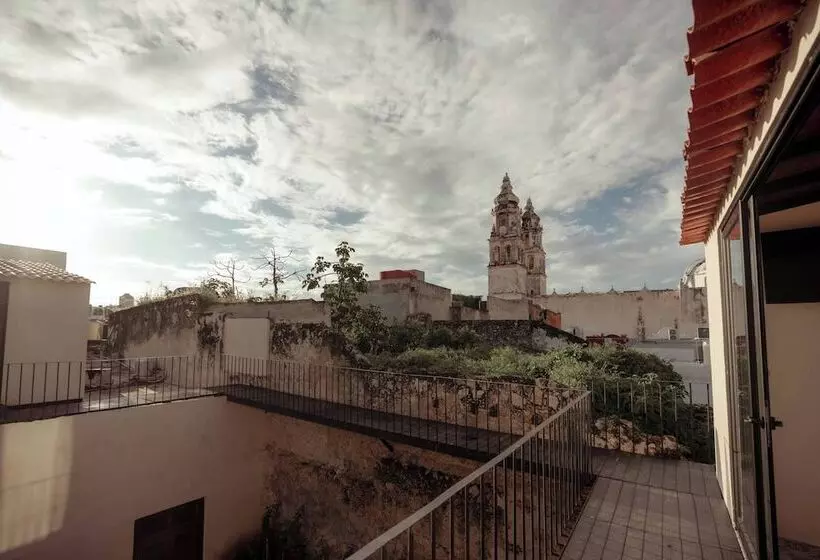 هتل Boutique Casa Jade