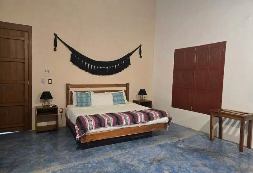 هتل Boutique Casa Jade