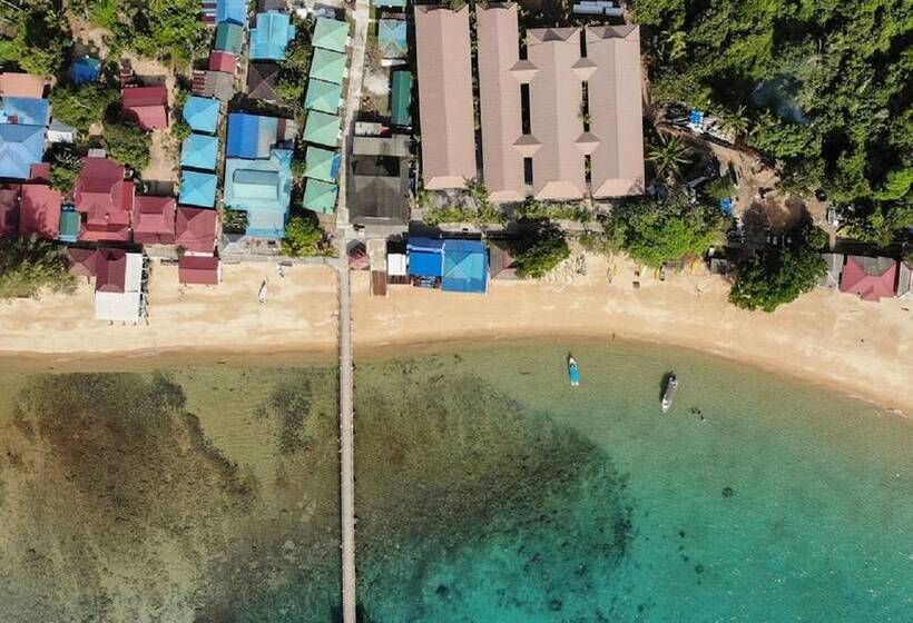 Aman Tioman Beach Resort