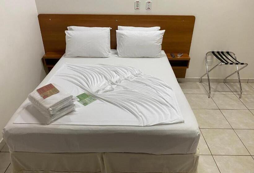 Aquarius Hotel Aquarius