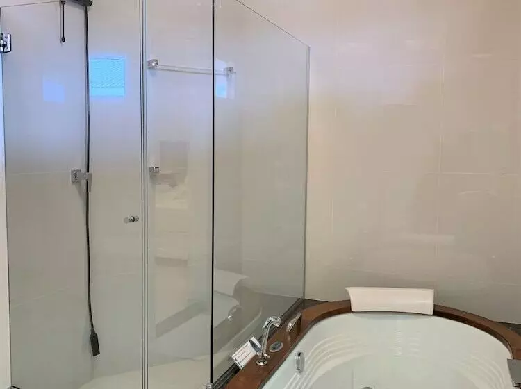 Aquarius Hotel Aquarius