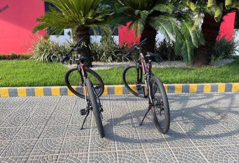 Aquarius Hotel Aquarius