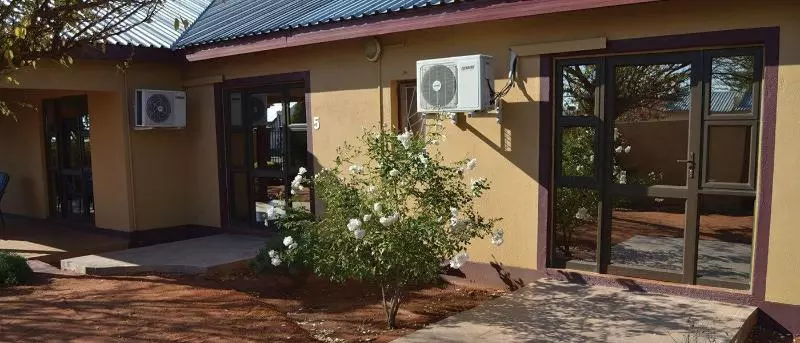 تختخواب و صبحانه Esme S Guest House