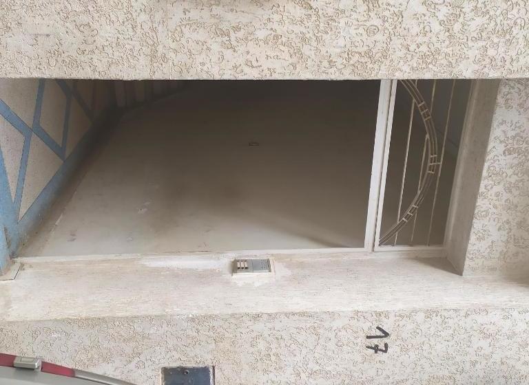 تختخواب و صبحانه Saqi Appartement