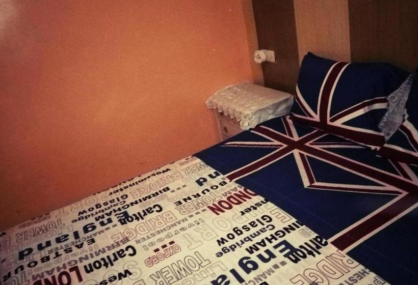 تختخواب و صبحانه Saqi Appartement