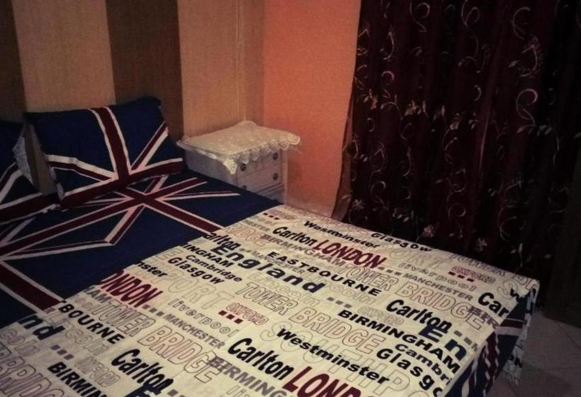 تختخواب و صبحانه Saqi Appartement