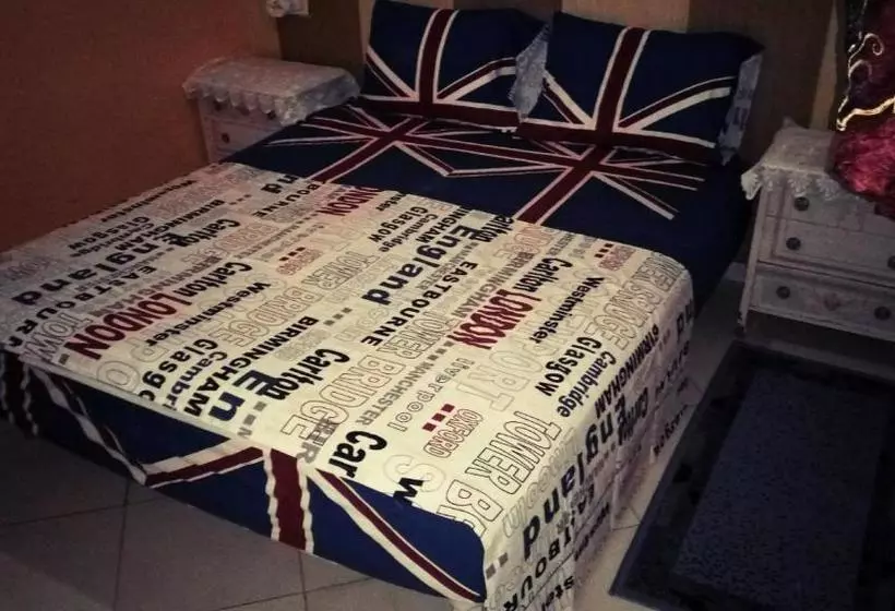 تختخواب و صبحانه Saqi Appartement