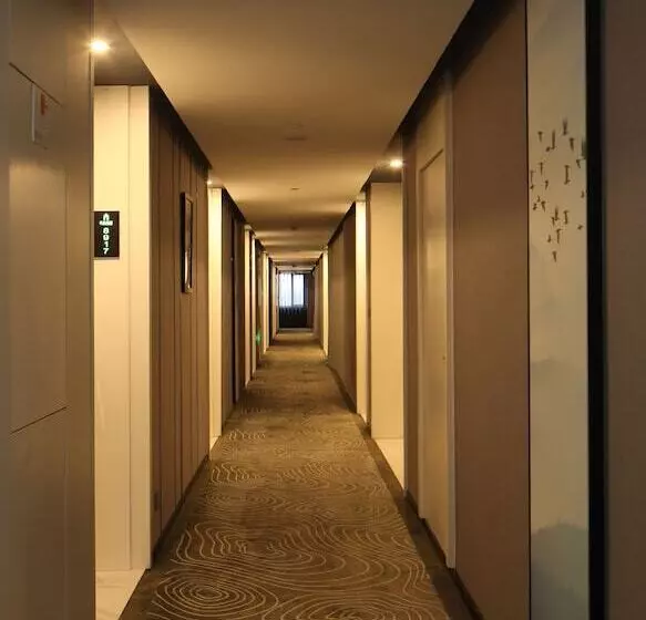 Hotelli Campanile Yangzhou Slender West Lake