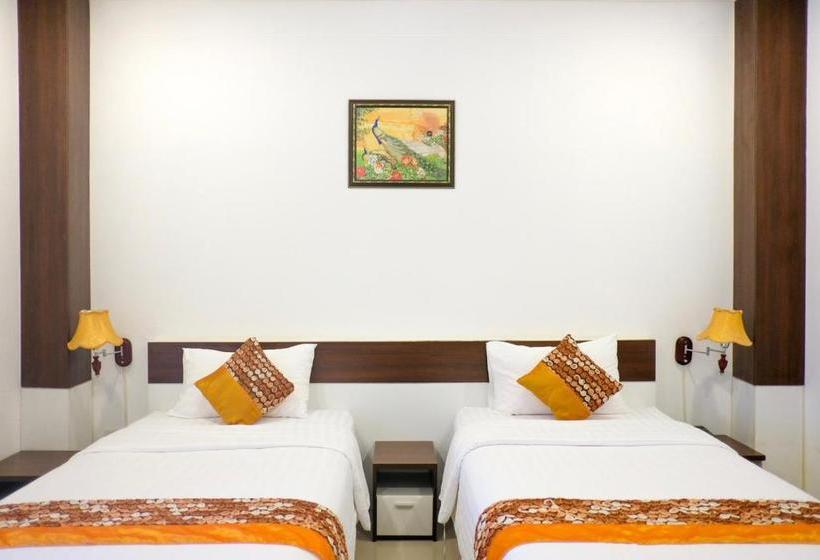 ホテル Chokdee Place