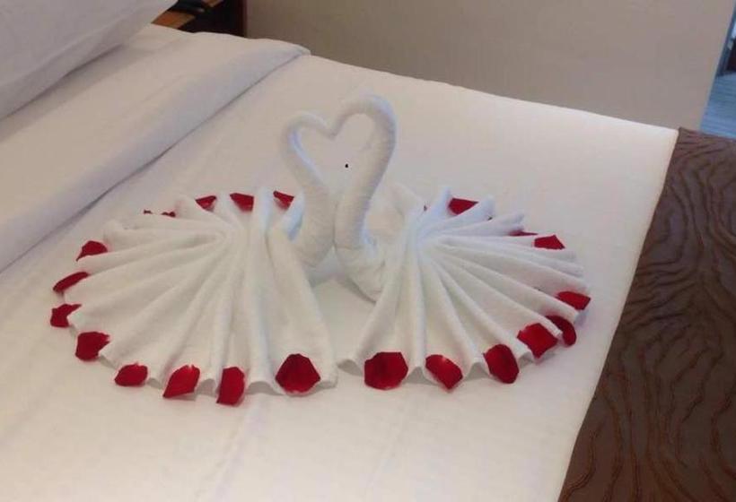 هتل Gold Boutique