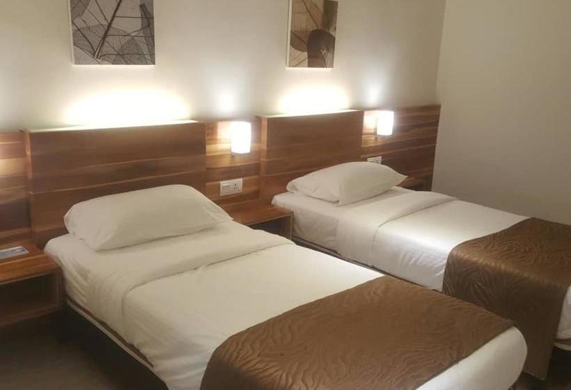 هتل Gold Boutique