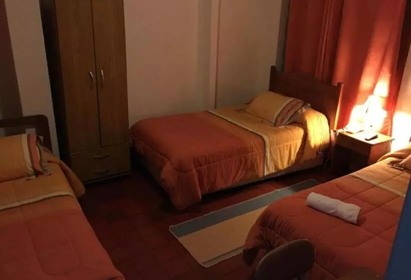 ホテル Kolping San Ambrosio