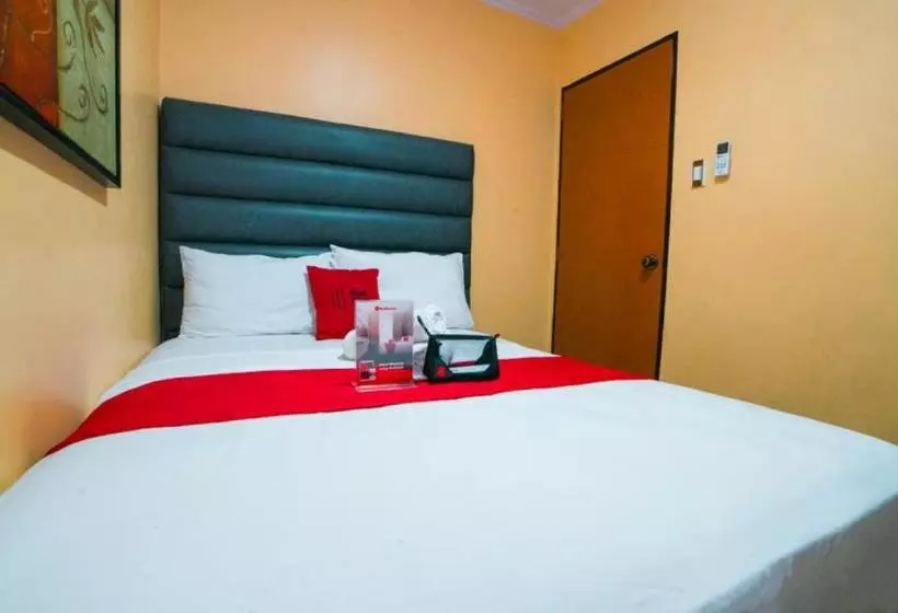 ホテル Reddoorz Plus @ Better Living Paranaque