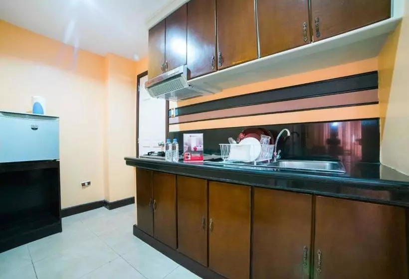 ホテル Reddoorz Plus @ Better Living Paranaque