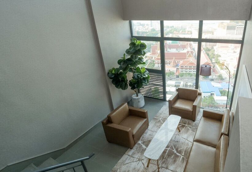 هتل The Bridge Club