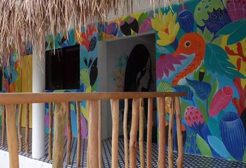 Way Shack Hostel