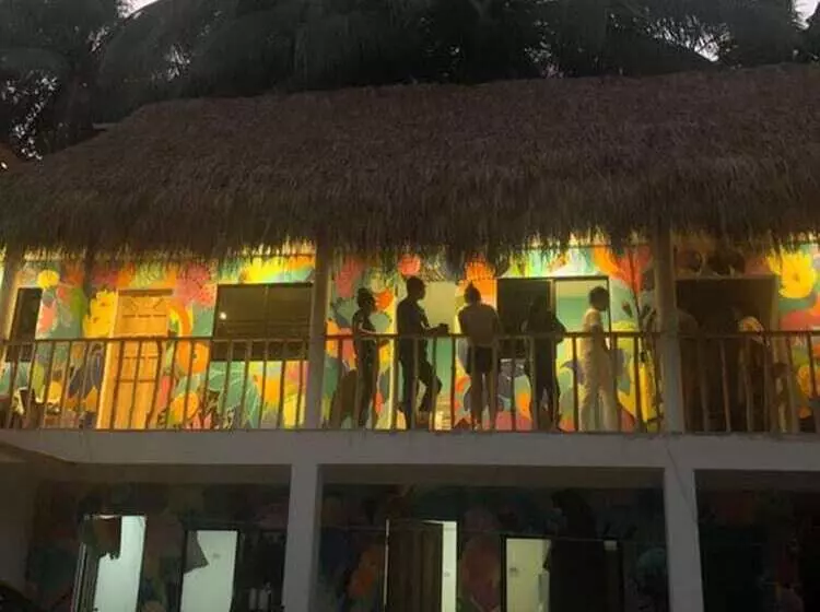 Way Shack Hostel