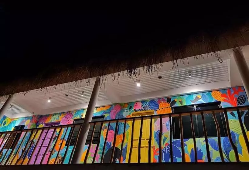 Way Shack Hostel