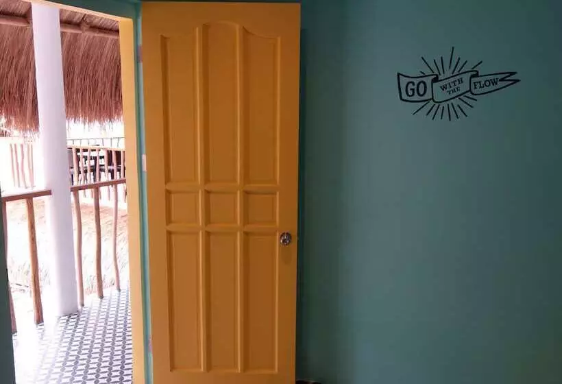 Way Shack Hostel