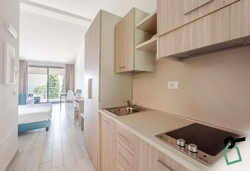 Hotiday Apartment Desenzano