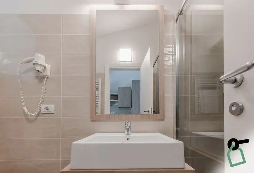 Hotiday Apartment Desenzano