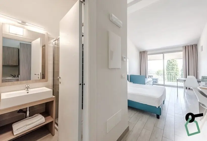 Hotiday Apartment Desenzano