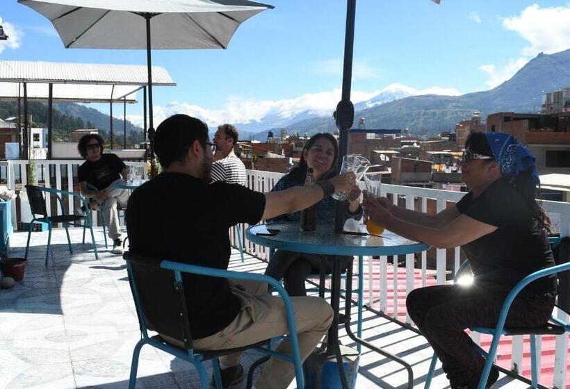 הוסטל Caroline Lodging