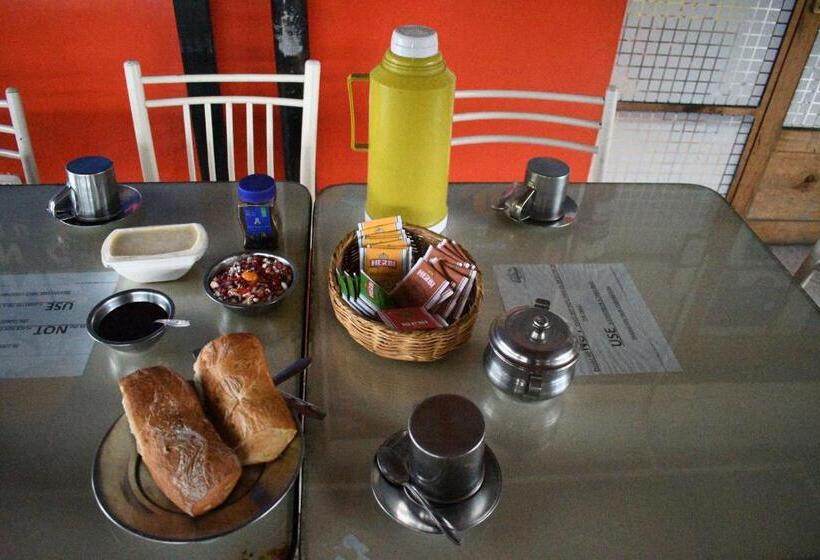 הוסטל Caroline Lodging