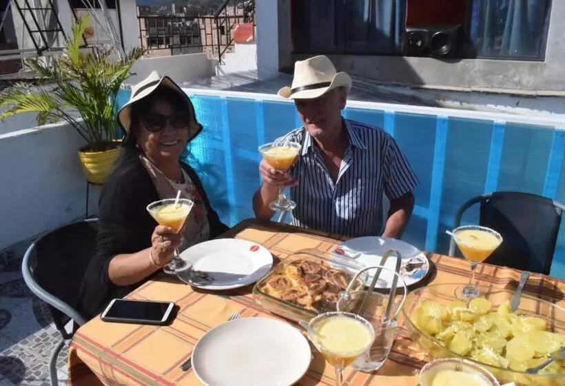 هاستل Caroline Lodging