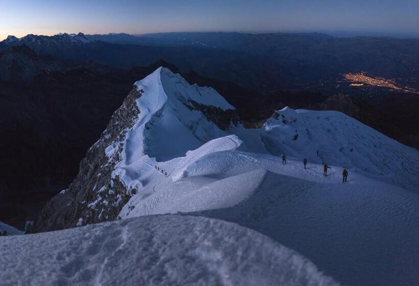 הוסטל Caroline Lodging