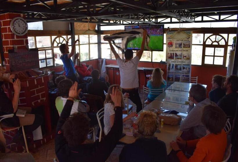 הוסטל Caroline Lodging