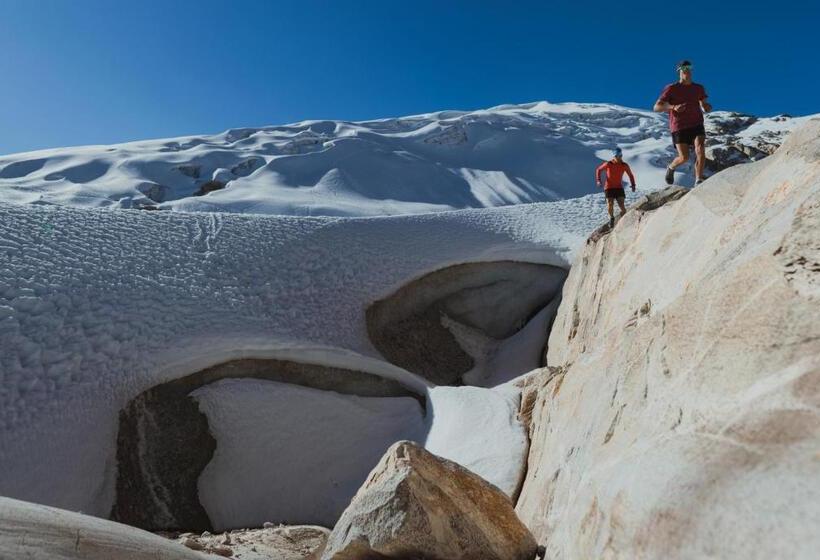 הוסטל Caroline Lodging