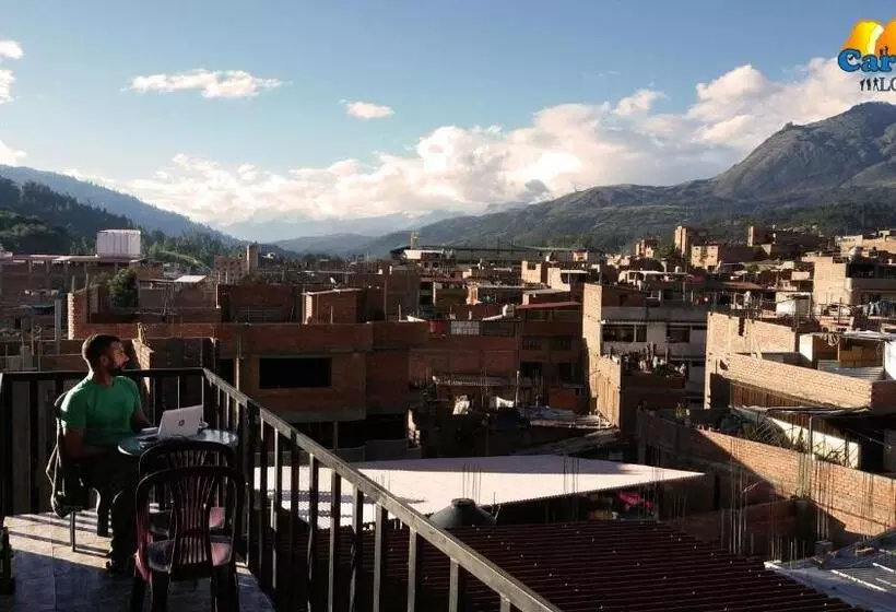 هاستل Caroline Lodging