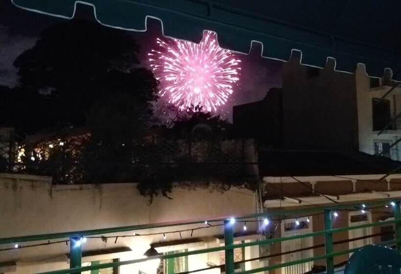 فندق صغير Hostal Arboleda