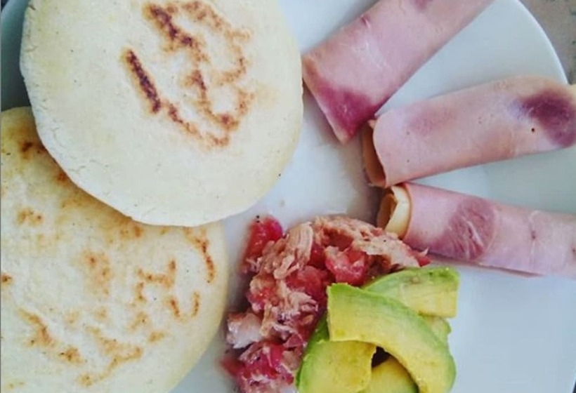 فندق صغير Hostal Arboleda