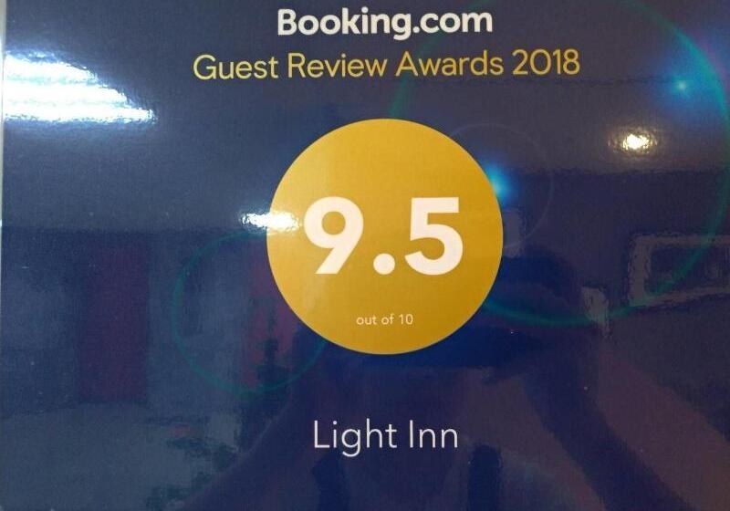 هاستل Light Inn