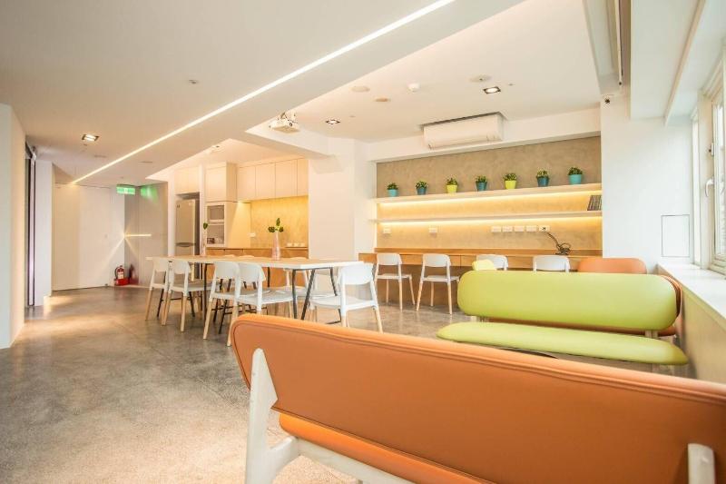 هاستل Light Inn