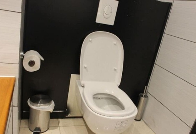 هتل Douala Design