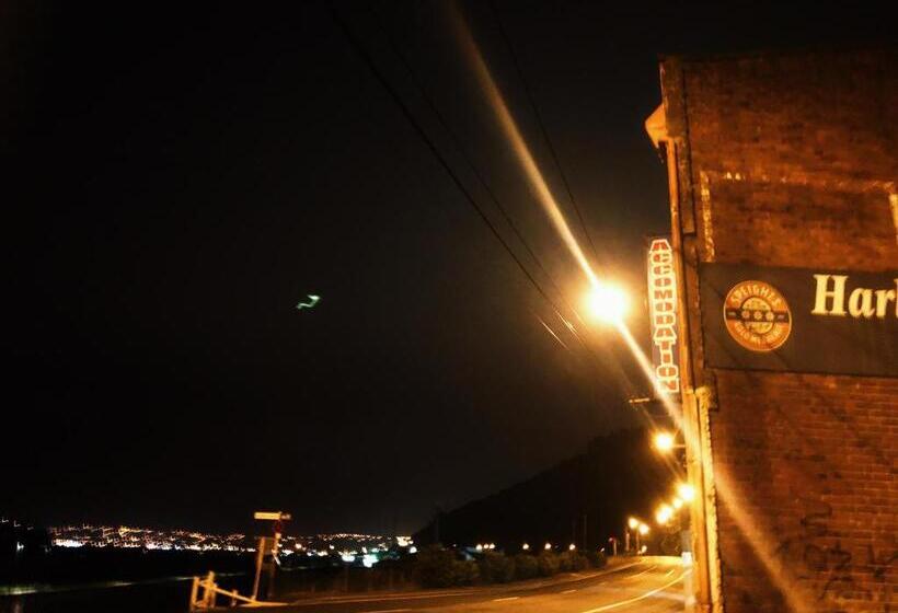 هتل Harbourview Stadium