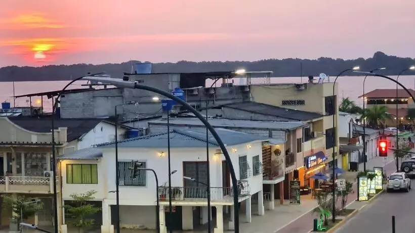 Hotelli Hostal Solar Del Puerto