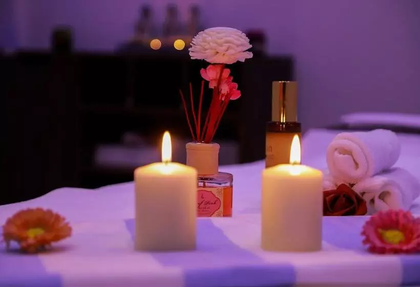 هتل Loumage Suites And Spa